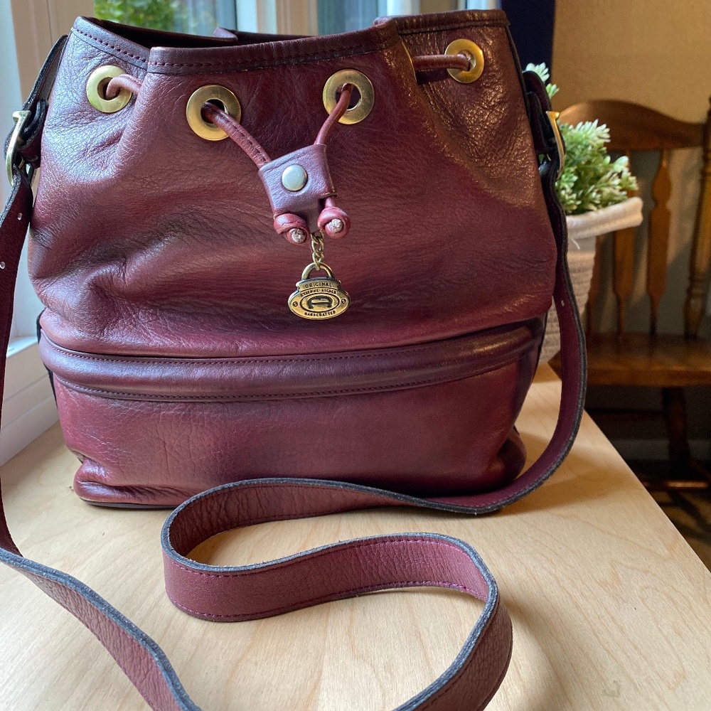 Vintage Etienne Aigner drawstring handbag